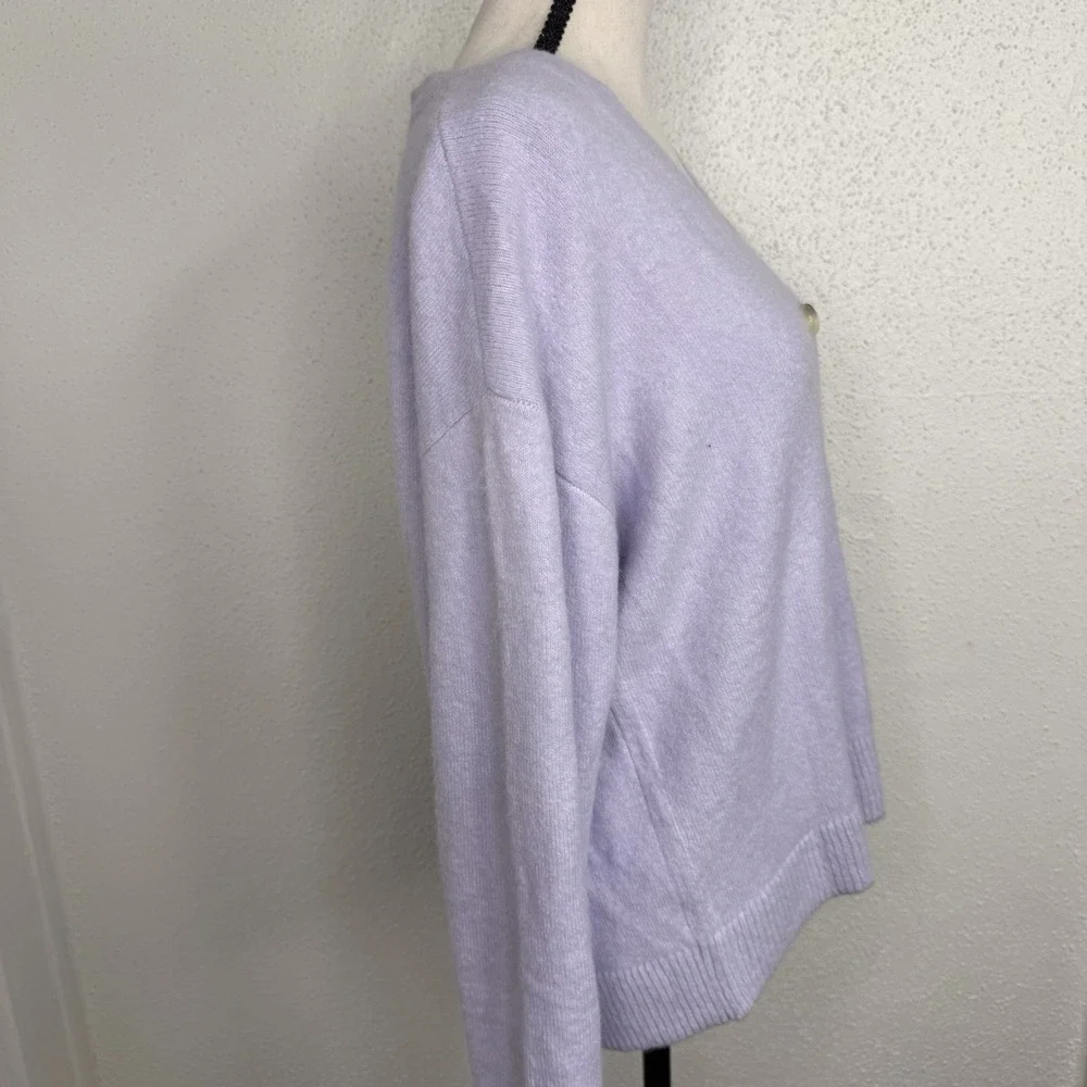 Women's Lilac/Light Purple Soft Loft Sweater Fall/Winter Classic Size Small